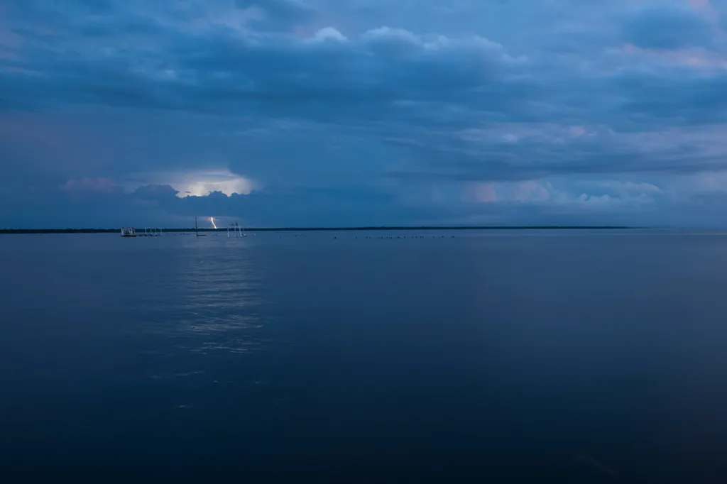 Catatumbói villámlás, Maracaibo-tó 