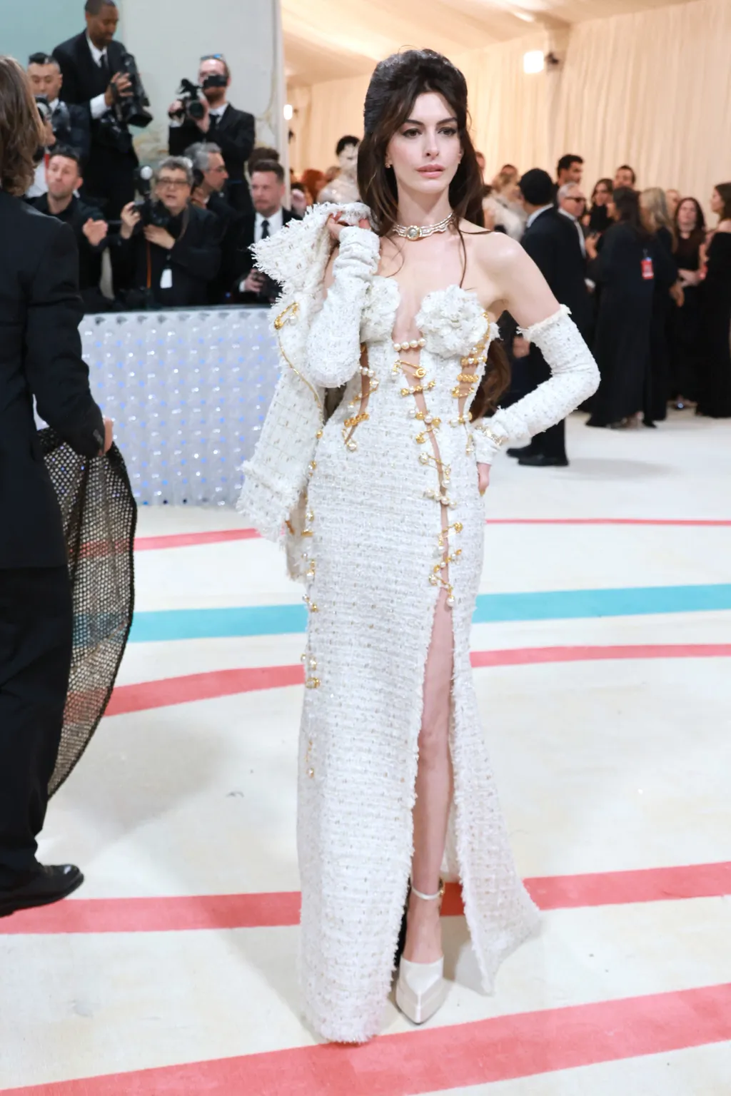 Anne Hathaway Met Gala 2023 - Karl Lagerfeld Red Carpet Looks GettyImageRank1 arts culture and entertainment bestof topix Vertical 