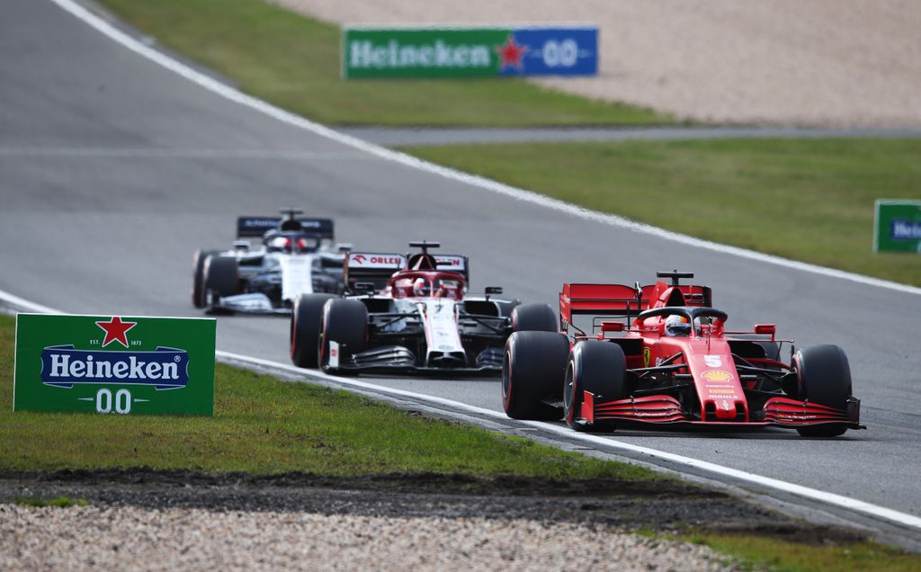 Forma-1, Eifel Nagydíj, Sebastian Vettel, Kimi Räikkönen 