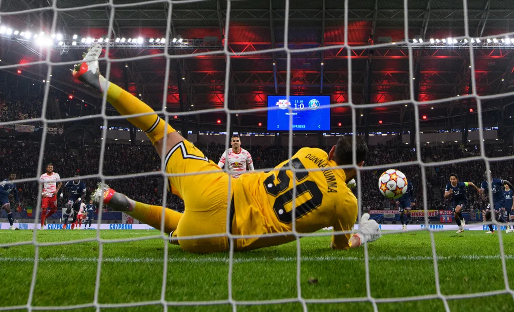 RB Leipzig - Paris Saint-Germain Sports soccer Horizontal CHAMPIONS LEAGUE 