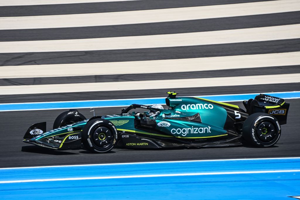 Forma-1, Sebastian Vettel, Aston Martin, Francia Nagydíj 2022, péntek 