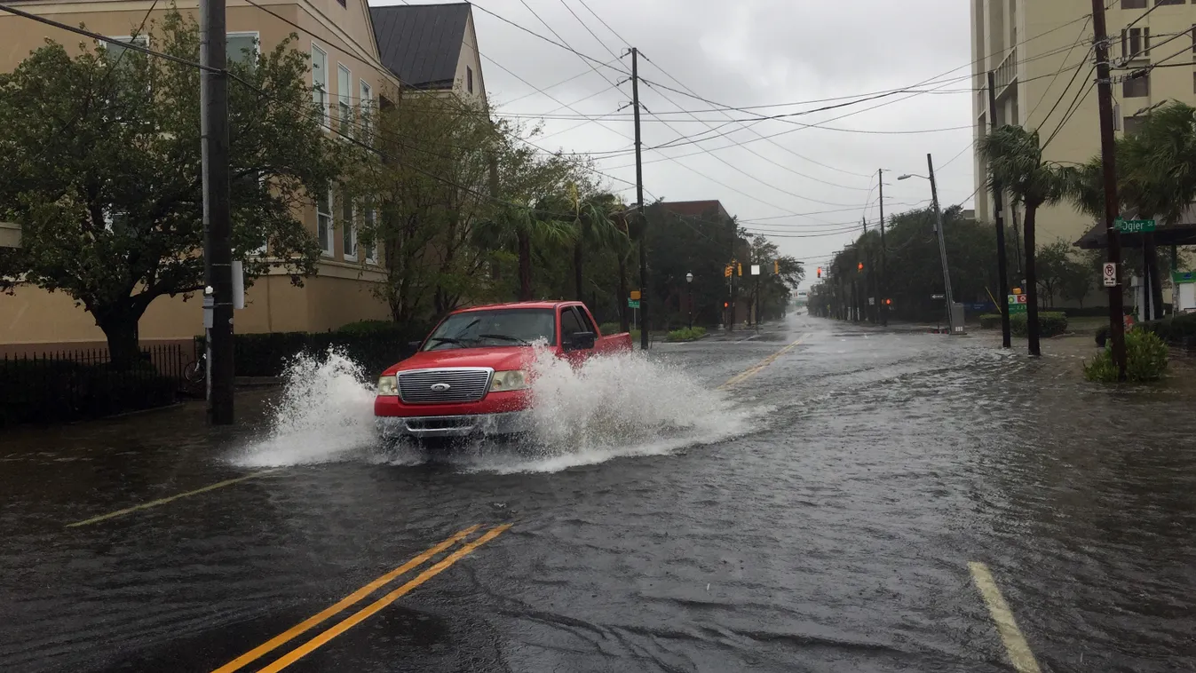 Horizontal Water floods streets in Charleston, South Carolina, on September 5, 2019, as Hurricane Dorian moves along the southeastern US coast. - Dorian, still a Category 3 hurricane, lashed the Carolinas with driving rain and fierce winds, after devastat