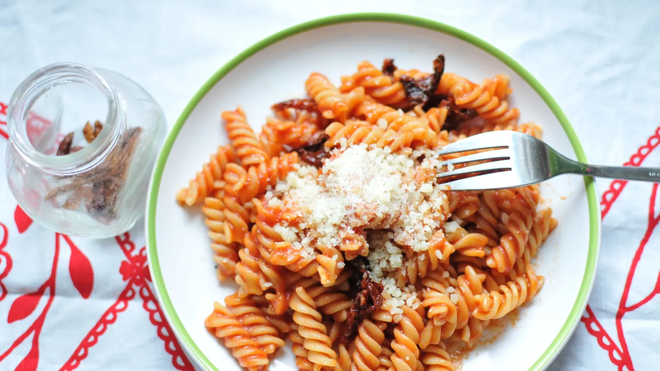 fusilli arrabbiata olasz csipos teszta 