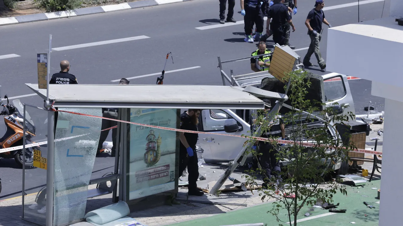 Vehicle hit pedestrians in Tel Aviv: 7 injured, three seriously 2023,dead,Death,died,hit,Israel,injured,TEL AViV,vehicle Horizontal 
