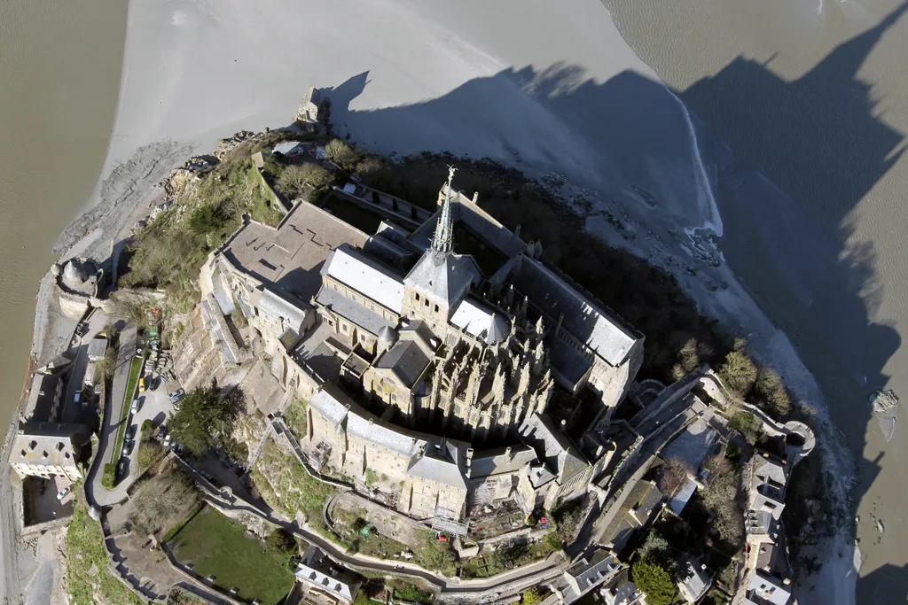 Mont-Saint-Michel, sziget, Franciaország, kolostor 