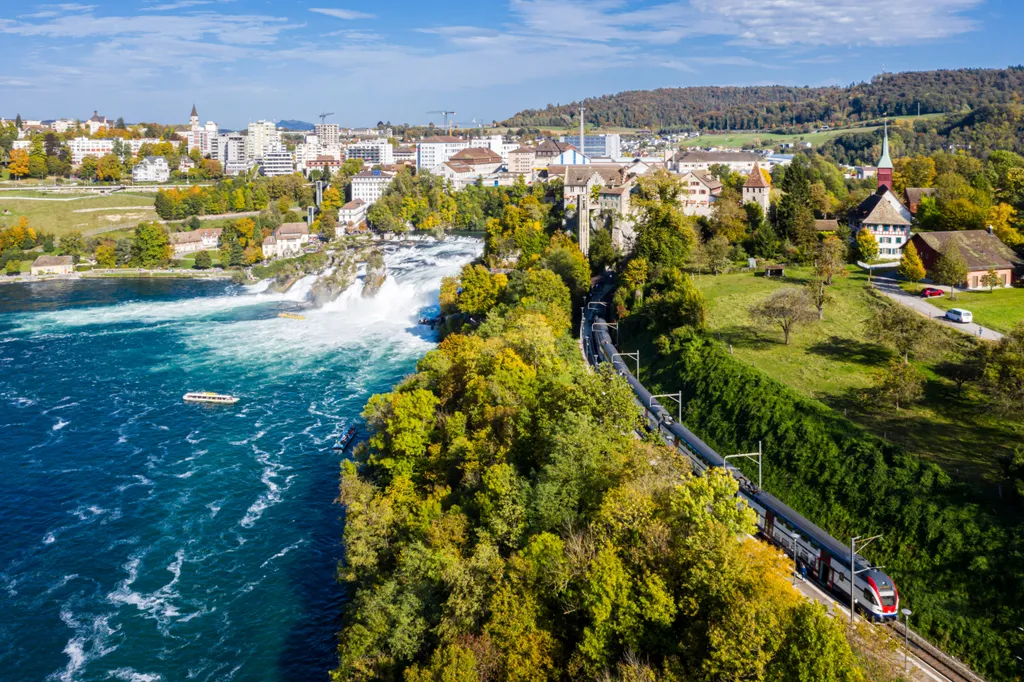 Rheinfall: Svájcban található Európa legnagyobb vízesése, galéria, 2023 