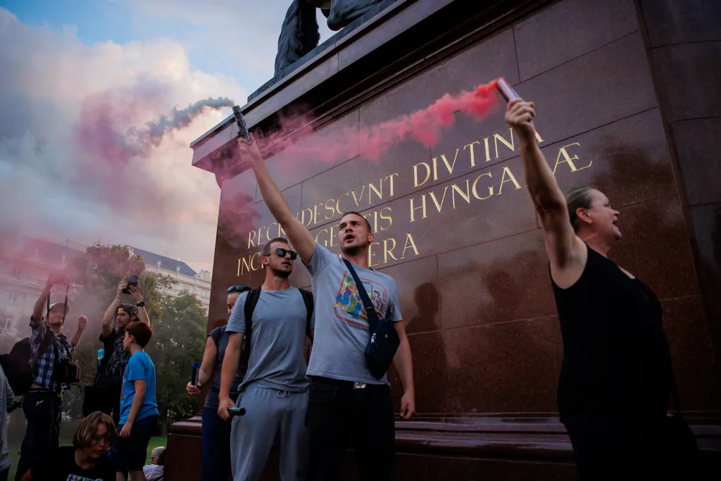 Demokrácia napi tüntetés, Budapest, 2023.09.15. oktatás, tanulás, tanítás, tanító, diák, tanár, 