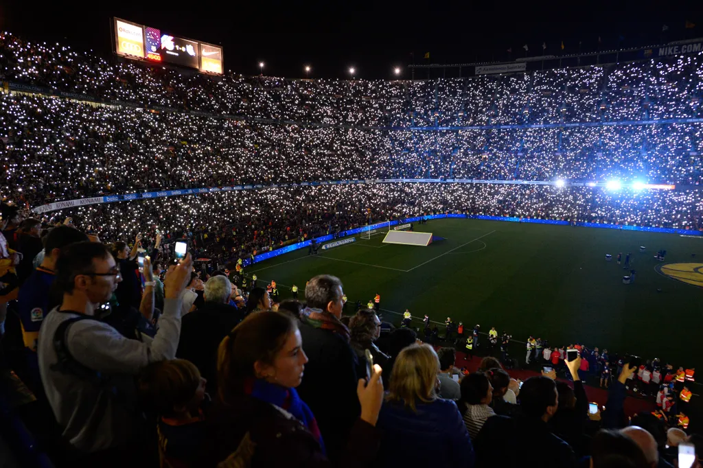 Barcelona v Real Sociedad: La Liga La Liga Barcelona Spain Lionel Messi Real Sociedad Andres Iniesta 2018 Ernesto Valverde 