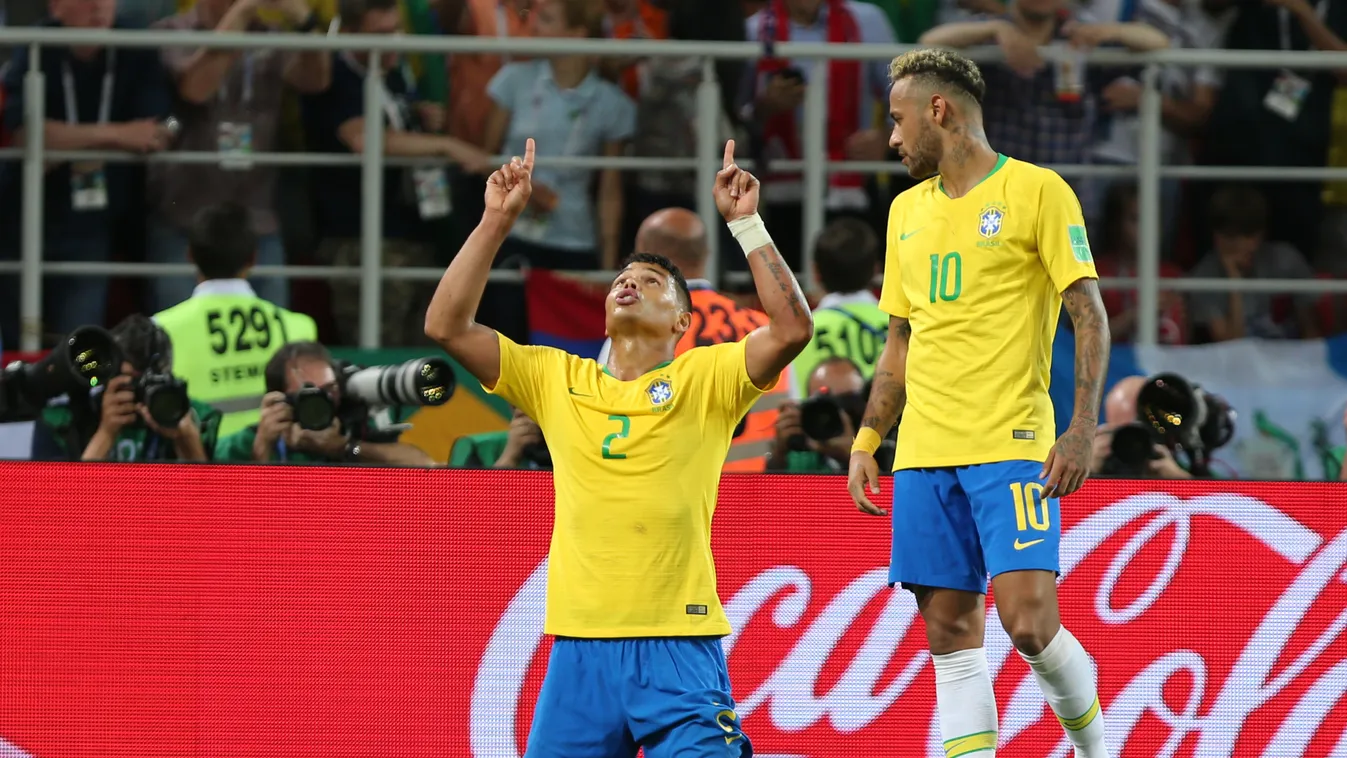 Russia: Brazil wins over Serbia to set up last-16 tie against Mexico CrowdSpark Pierre TEYSSOT Russia moscow supporters brazil serbia brazilian fans MATCH soccer soccer game football game WORLD CUP WC WC2018 FIFA FIFA world cup FAN ZONE moscow fan zone re