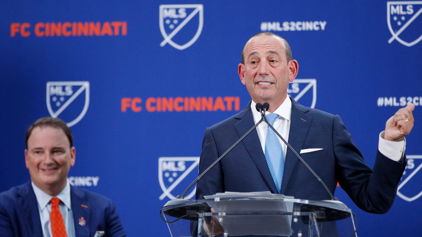 FC Cincinnati Announcement With MLS Commissioner Don Garber GettyImageRank2 Announcement People Growth Waist Up Soccer Talking Looking USA Ohio Cincinnati Commissioner Two People Awards Ceremony Photography Franchising Major League Soccer Don Garber Perso