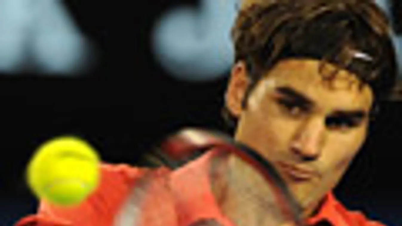 Roger Federer játszik Rafael Nadal ellen az Australian Open teniszbajnokság elődöntőjében 2011. január 26-án.