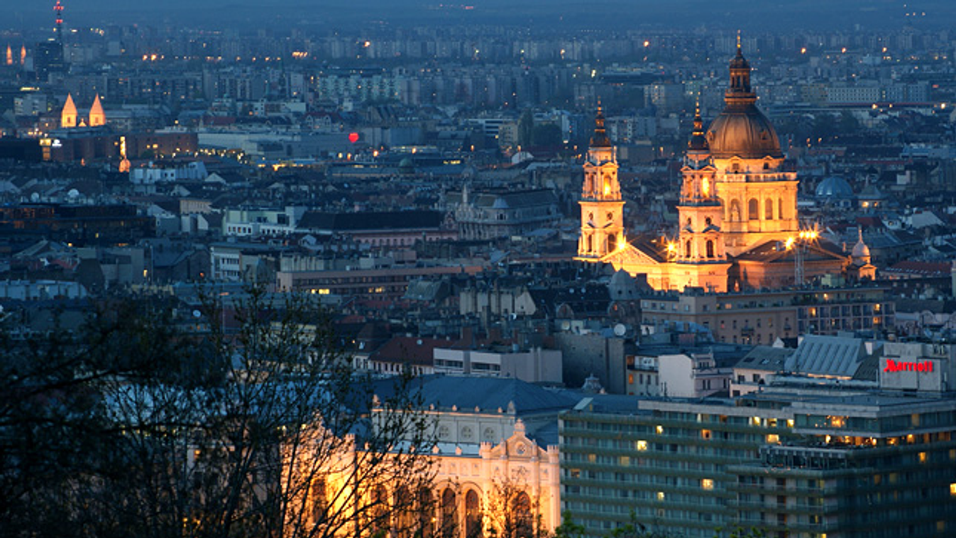 Budapesti lakáspiac, alacsony ingatlanárak, sok eladó lakás, Szent István-bazilika 