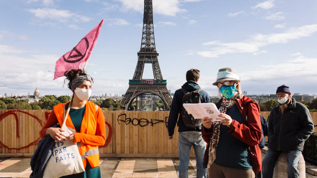 Franciaország, koronavírus, járvány, maszk, arcmaszk, védőmaszk, 2020 október 