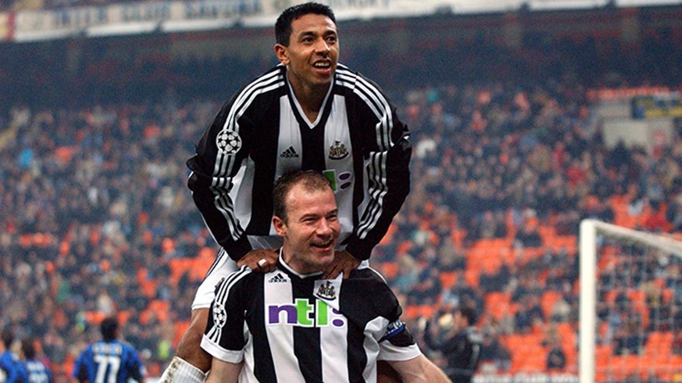 celebration GS2 MD11-Tue football utd Newcastle United's Alan Shearer celebrates scoring his second goal of the game against Inter Milan with teammate Nolberto Solano (top) 