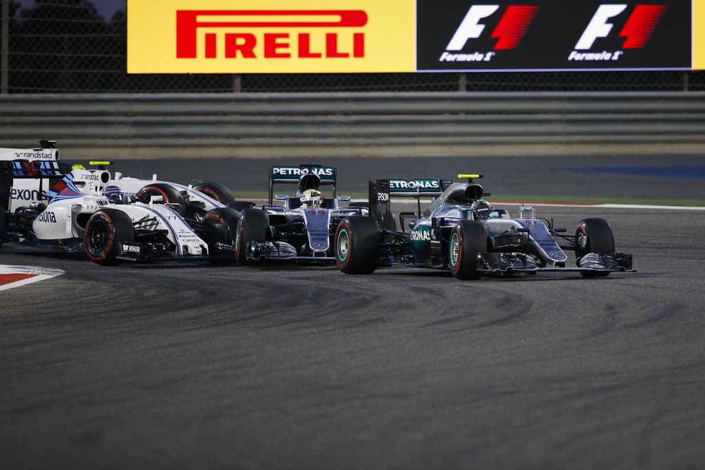 Forma-1, Bahrein, Lewis Hamilton, Valtteri Bottas, Mercedes, Williams, Nico Rosberg 
