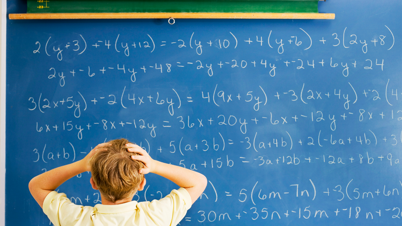 Család, Utálja a matekot a gyereked? Te vagy az oka!, matek, matematika, gyerek, iskola, tanulás, szám, tábla 