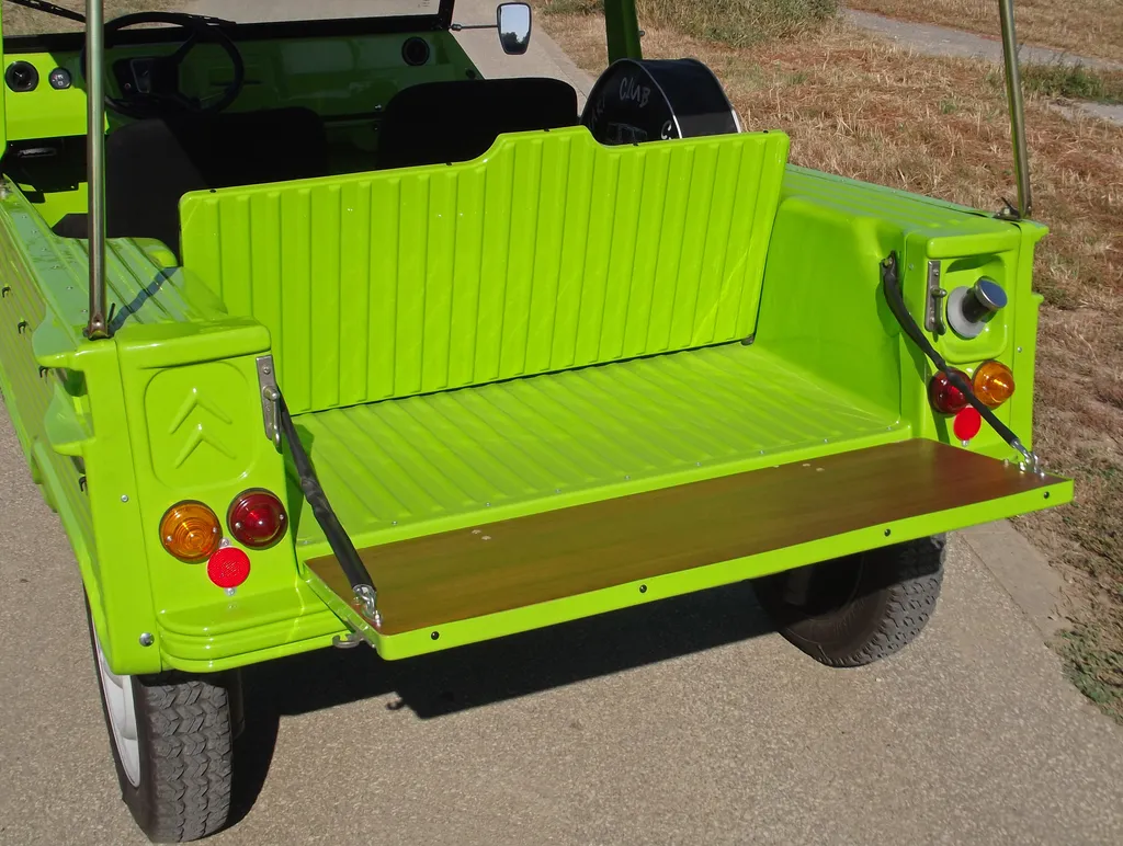 Citroen Méhari (1974) veteránteszt 