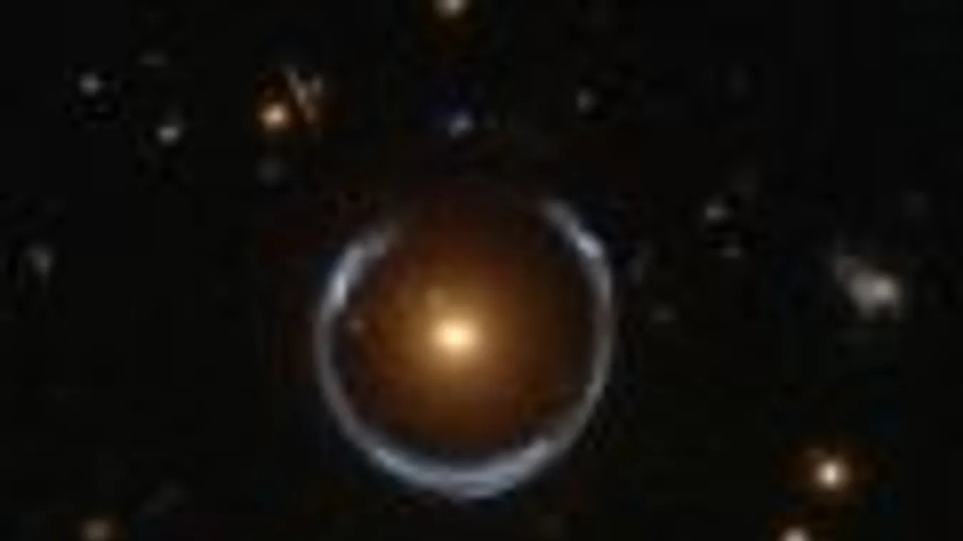 gravitációslencse-hatás, galaxis, Einstein-gyűrű