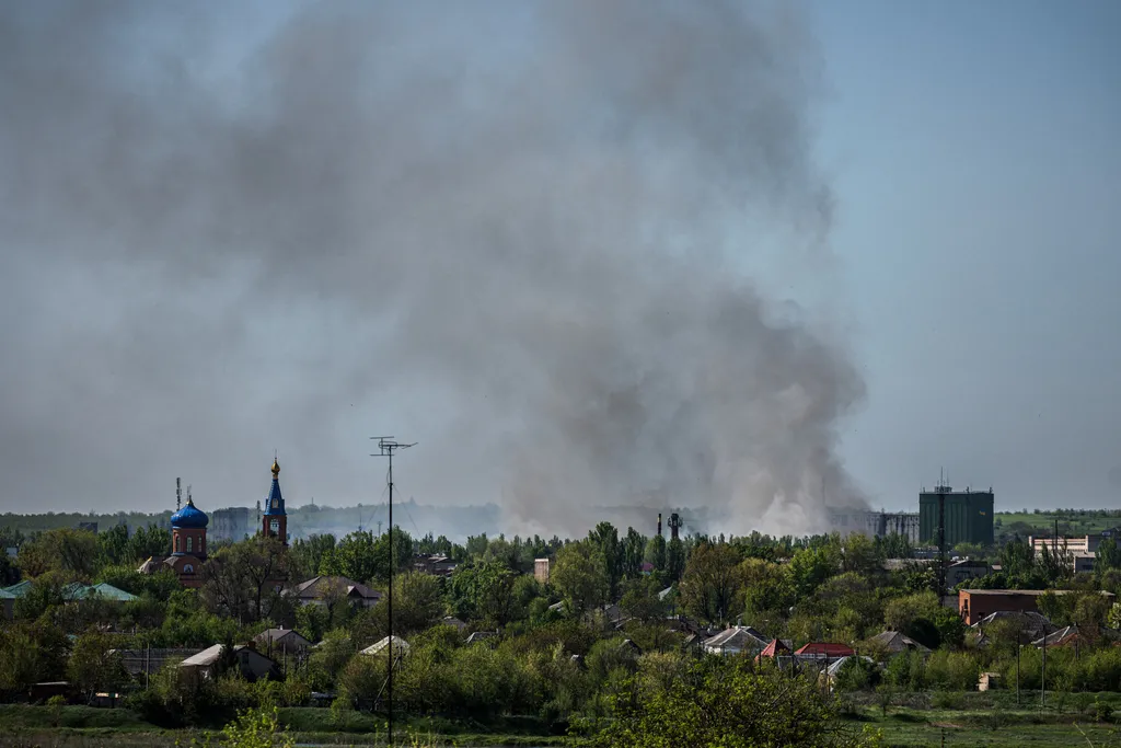 Ukrán válság 2022, orosz, ukrán, háború, Ukrajna, füst, 
Zaporizzsja 