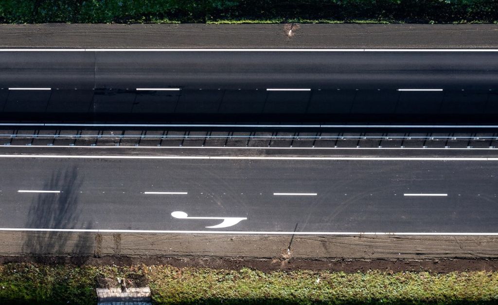 zenélő út, Gesztely és Szerencs között születő 18,9 kilométernyi új gyorsforgalmi út, Gesztely térségében, Szerencsig négysávosodó 37-es főút, 