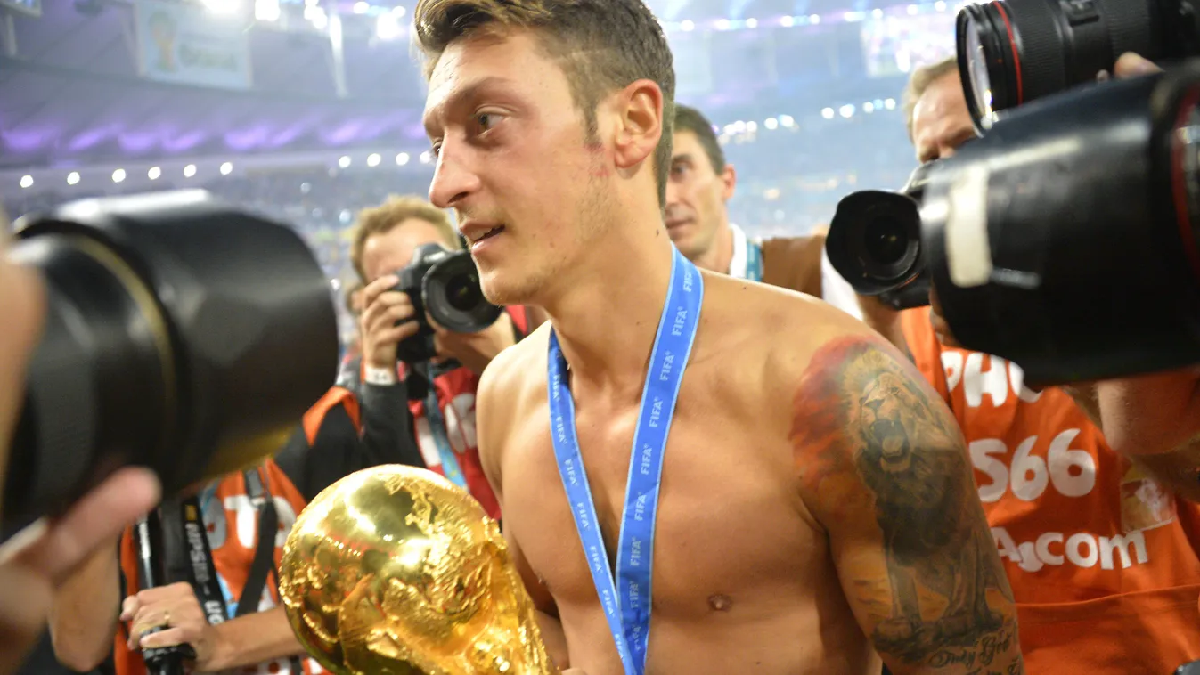 Mesut Özil, német válogatott 