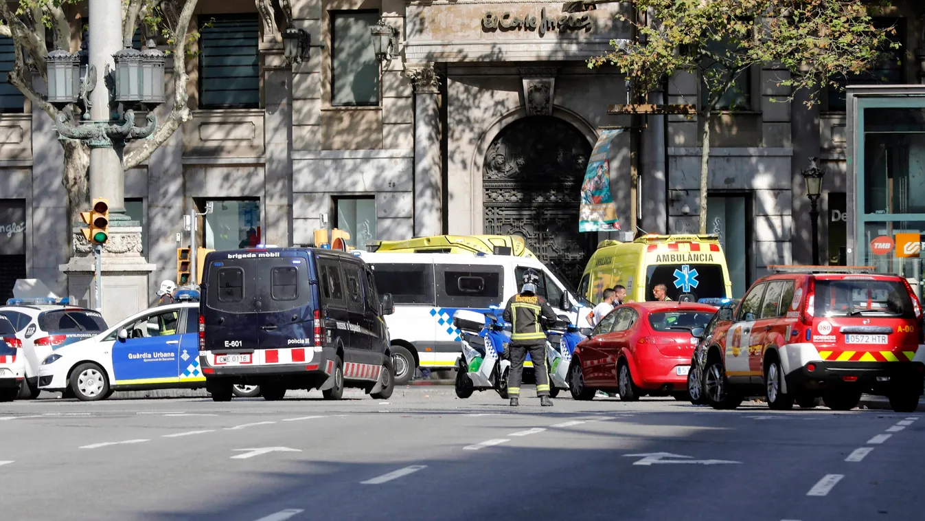 Barcelona La Rambla, tömegbe hajtott egy teherautó 
