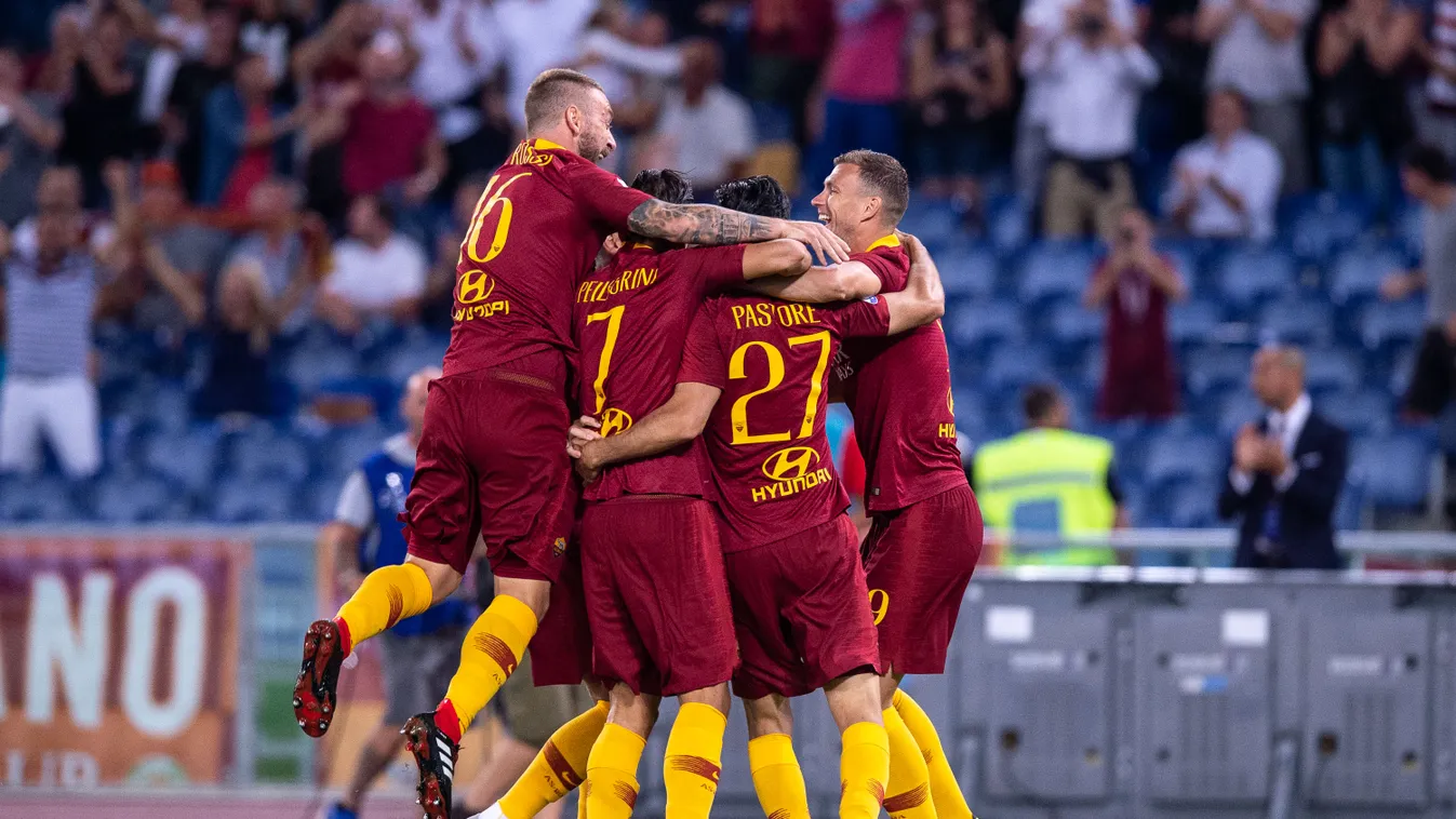 Roma v Atalanta - Serie A NurPhoto SPORT Soccer Serie A MATCH Competition Rome - Italy Serie A 2018-19 TEAM Team Competition Serie A Match SOCCER PLAYER August 27 2018 27th August 2018 AS Roma 