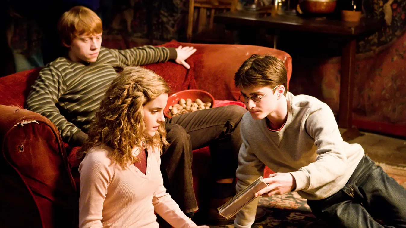 David Yates' film "Harry Potter and the Half-Blood Prince" movie HORIZONTAL 