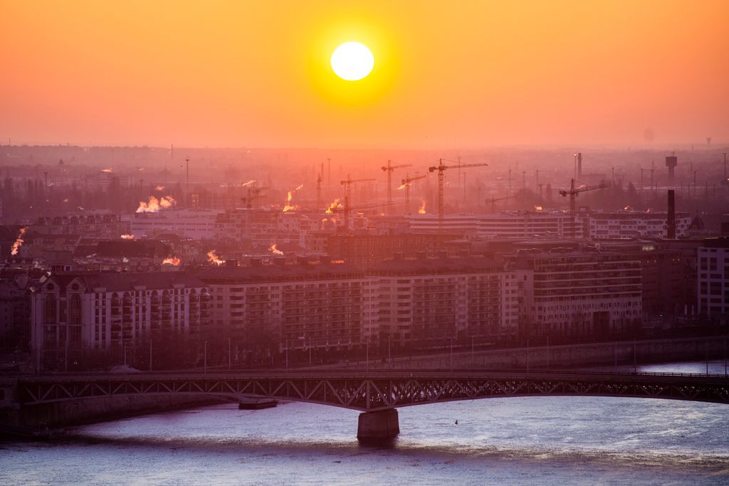 képeken a 2020-ban ébredő Budapest, újév 