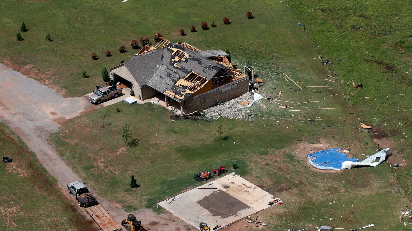 Mangum, 2019. május 22.
Megrongálódott épület az Oklahoma állambeli Mangumban 2019. május 20-án, a térségben pusztító tornádó elvonulása után.
MTI/AP/Sue Ogrocki 