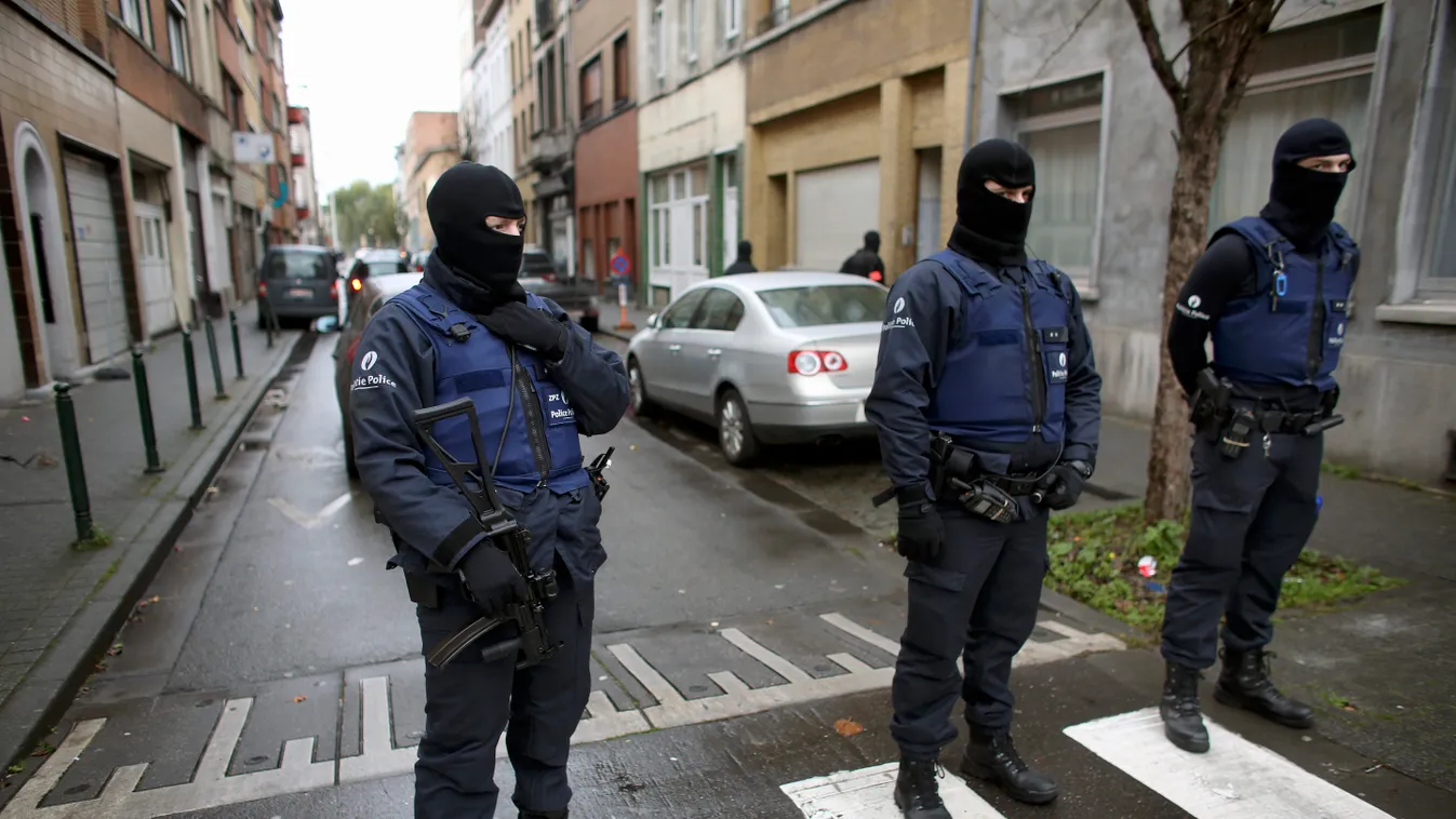 Molenbeek area, Brussels is said to be a breeding ground for terrorists Böse schlecht Belgien Regime Regierung Bundesregierung verstecken heucheln verheimlichen Islam islamisch Maske Marokkaner marokkanisch Mohammedaner Moslem MUSLIM mohammedanisch muslim