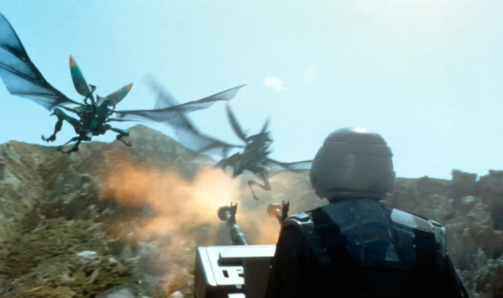 Starship Troopers (1997) USA Cinema oiseau bird Horizontal 