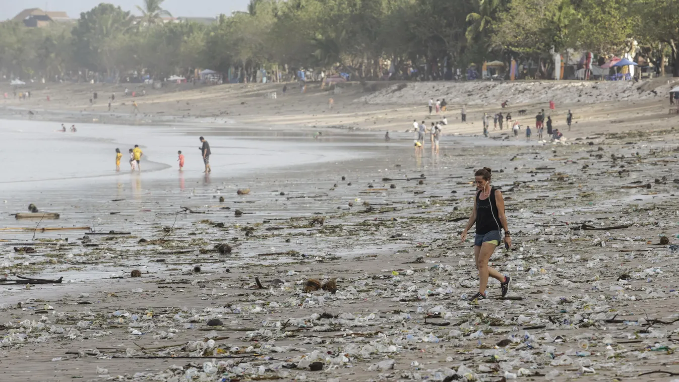 Bali strand szemét Kuta Beach 