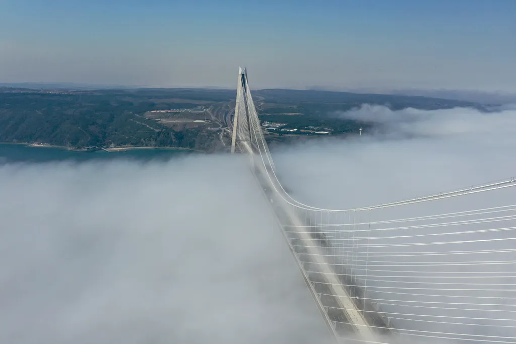 Vitéz Szelim szultán hídról Foggy weather in Istanbul 2022, Turkiye,foggy,Foggy Day,Istanbul,march,Yavuz Sultan Selim Horizontal 