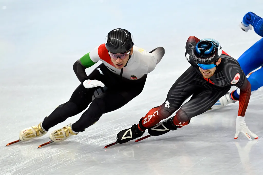 téli olimpia 2022, peking, gyorskorcsolya,korcsolya, férfi, 1500m, 1500, méter, negyeddöntő 