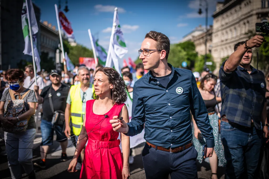 tüntetés Fudan Egyetem, kínai egyetem, diákváros, Tüntetés a Diákvárosért, a Fidesz ellen! 2021.06.05. Budapest, 4 