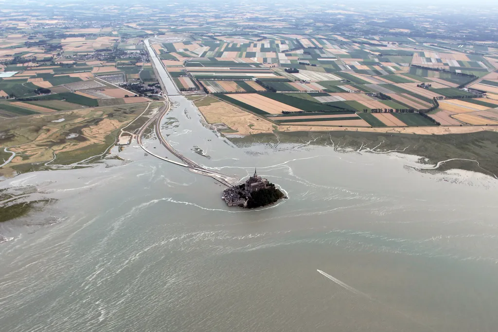 Mont-Saint-Michel, sziget, Franciaország, kolostor 