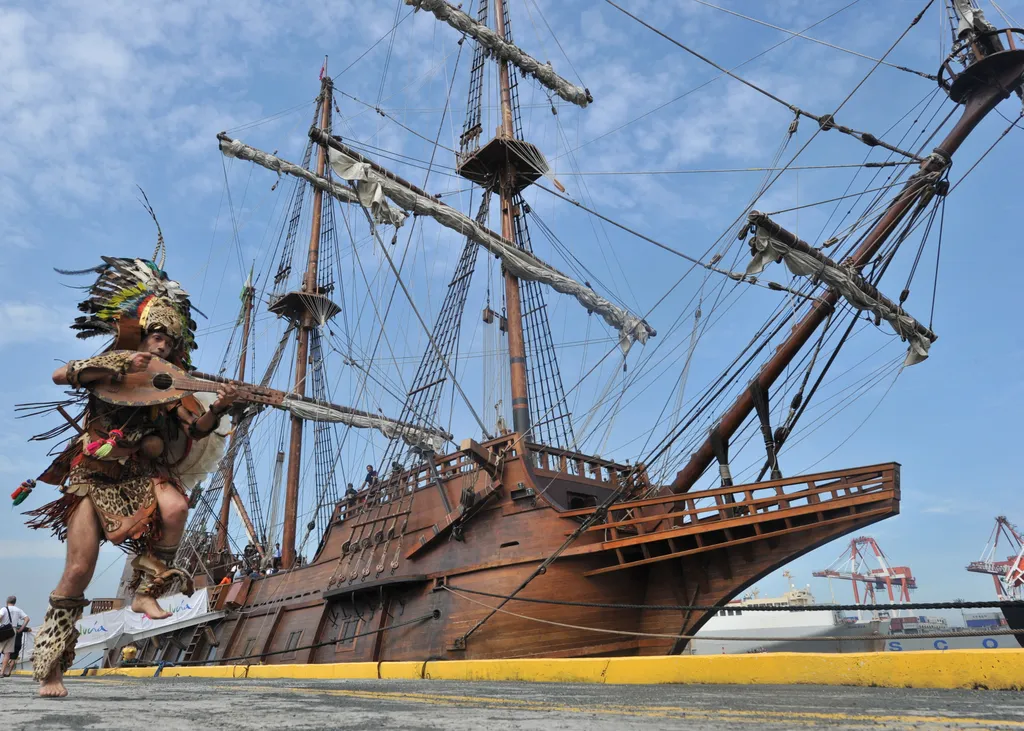 Galeón Andalucía, hajó, 16-17. század, galleon, replika, 