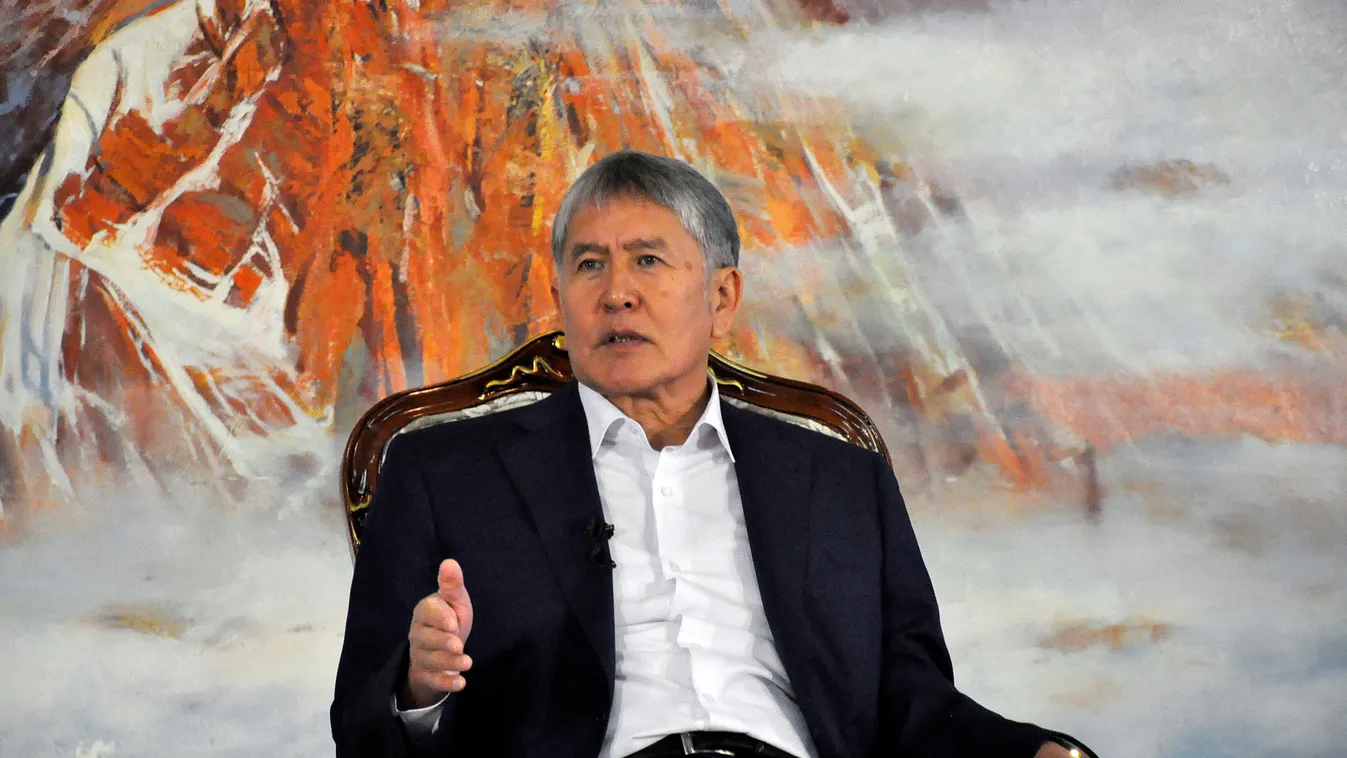 Kyrgyzstan's President Almazbek Atambayev PRESS CONFERENCE Kyrgyzstan August Almazbek Atambayev Cholpon-Ata Kyrgyzstan's President GESTURES Kyrgyzstan's President Almazbek Atambayev Kirgizisztán 