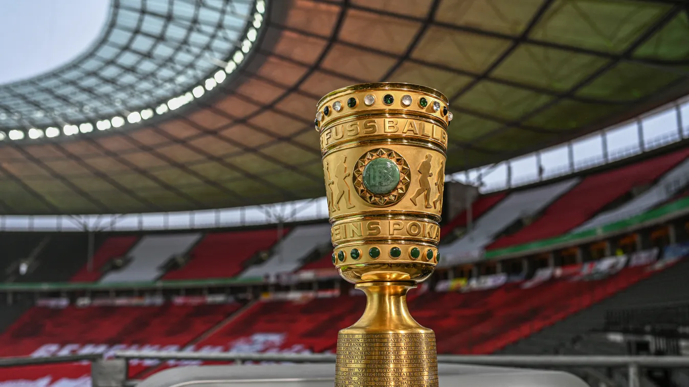 GES / Football / RB Leipzig - Borussia Dortmund, May 13th, 2021 rbleipzig cup jersey professional footballer ball sport rbleipzigbvb professional sport team sport sports photo dierotenbullen ghost game dierotenbullenbvb DFB cup cup game bvb cup final club