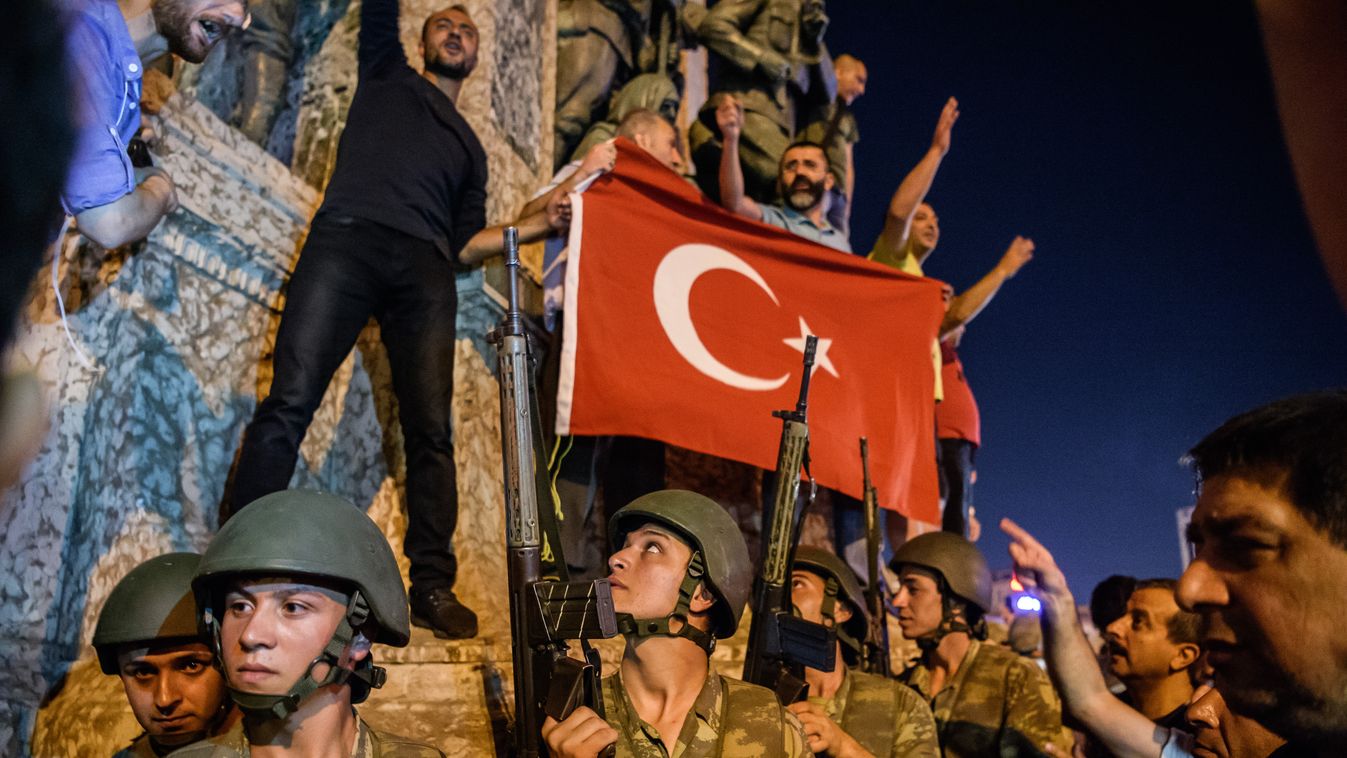 Törökország puccs Gülen Erdogan 