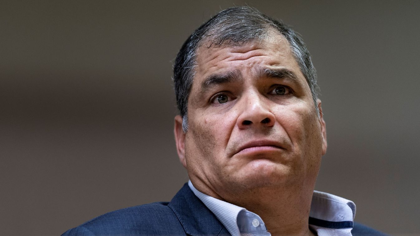 Horizontal PRESS CONFERENCE COMPOSITION OF THE IMAGE PORTRAIT-CLOSE-UP HEADSHOT Ecuador's former President (2007-2017) Rafael Correa gives a press conference at the European Parliament in Brussels on October 9, 2019. - Ecuador’s former president Rafael Co