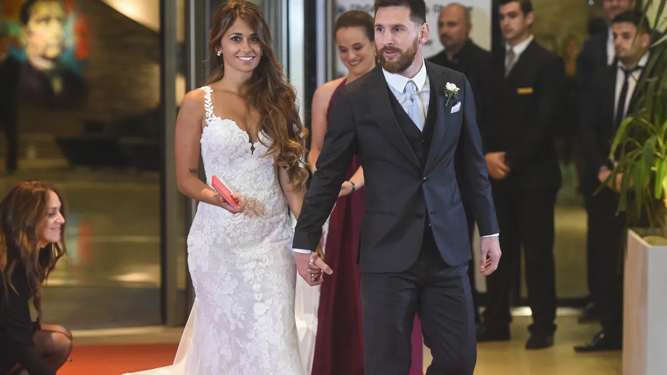 Lionel Messi elvette Antonella Roccuzzót 