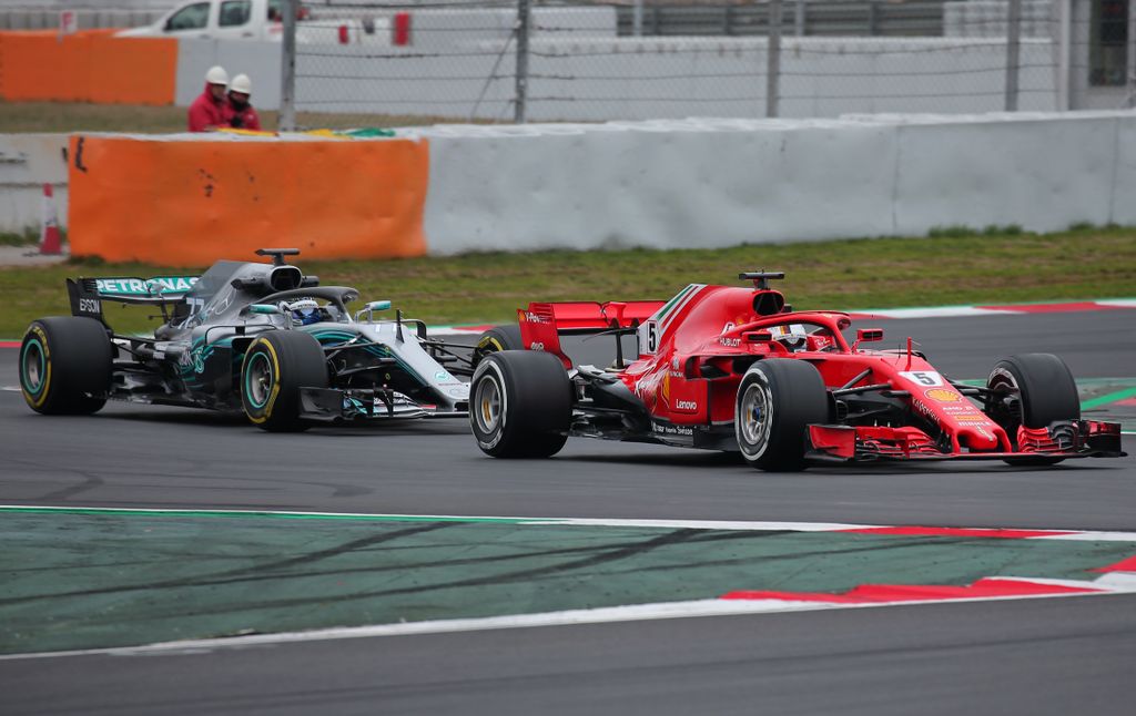 A Forma-1 előszezoni tesztje Barcelonában - 2. nap, Sebastian Vettel, Scuderia Ferrari, Valtteri Bottas, Mercedes-AMG Petronas 