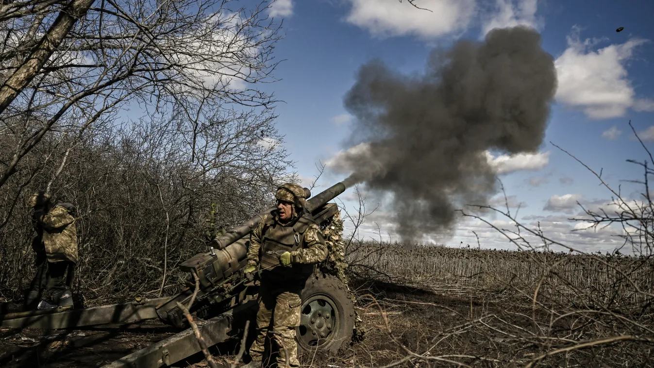 Ukrajna, Oroszország, orosz-ukrán háború, háború, ágyú, tüzérség, Donbasz, howitzer 