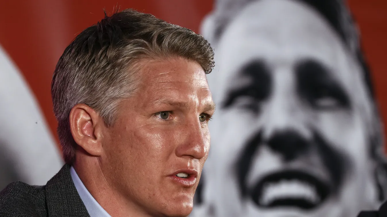 Introduction for Chicago Fire's Bastian Schweinsteiger FOOTBALL USA United States Chicago Bastian Schweinsteiger introduction Chicago Fire The PrivateBank Fire Pitch 