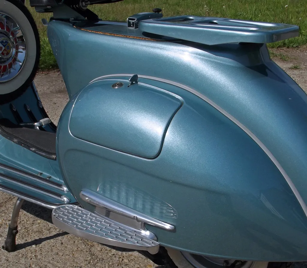 Piaggio Vespa VBB (1961) veteránteszt 