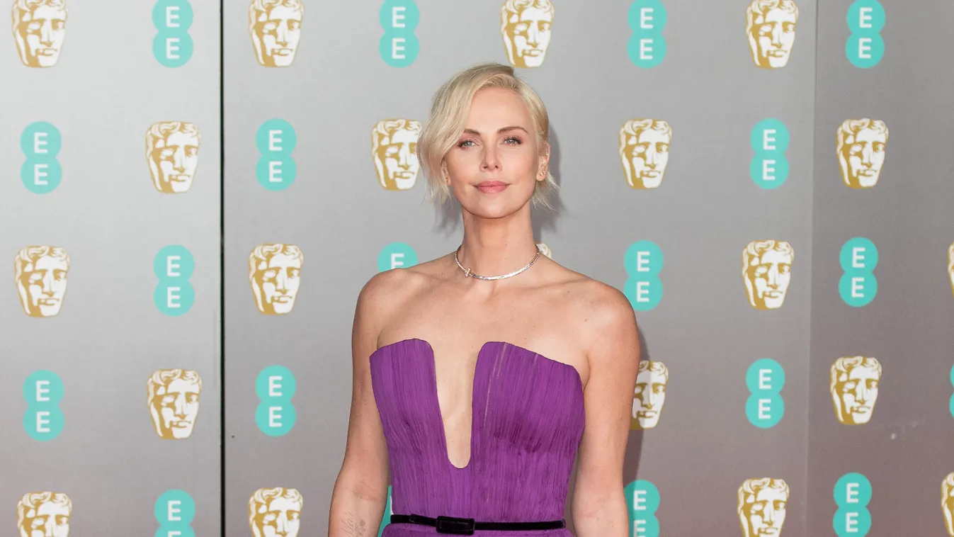 BAFTA-gála 2020. vörösszőnyeg Charlize Theron 
