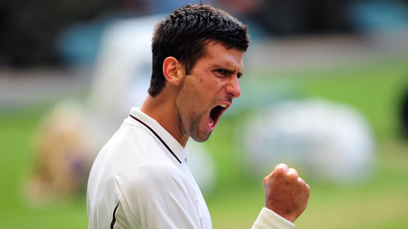 Novak Djokovic, miután győzött Tommy Haas ellen Wimbledonban