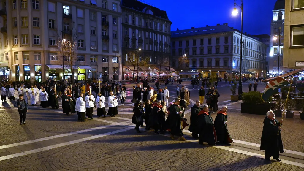 Nagyszombat, húsvét, budapest, Magyarország, ünnep, vallás, katolikus 